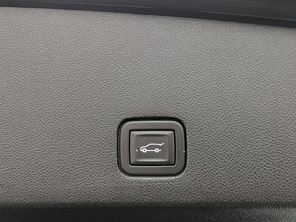 Used 2024 Cadillac XT6 Sport AWD/4WD image 22