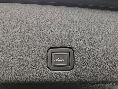 Used 2024 Cadillac XT6 Sport AWD/4WD image 22