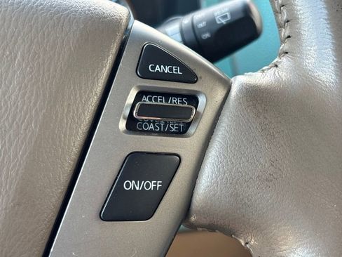Used 2014 Nissan Armada Platinum w/ 2nd Row Captain Seat Package RWD image 24