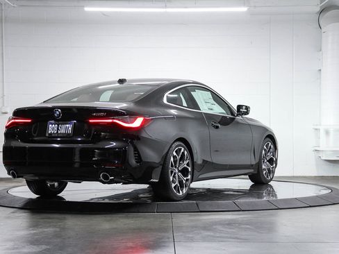 New 2026 BMW 430i Coupe w/ Parking Assistance Package RWD image 6