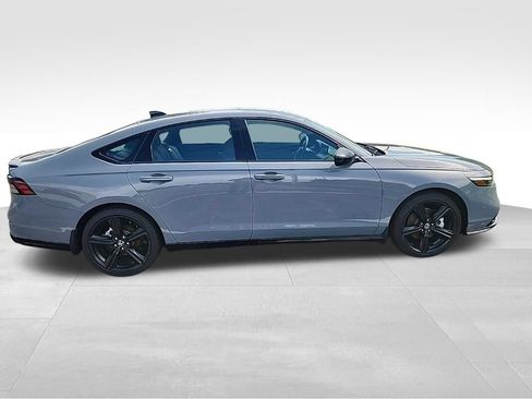 Certified 2023 Honda Accord Sport image 10