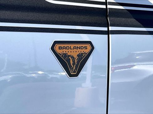 Certified 2022 Ford Bronco Badlands AWD/4WD image 26