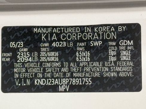 Used 2023 Kia Soul LX FWD image 29