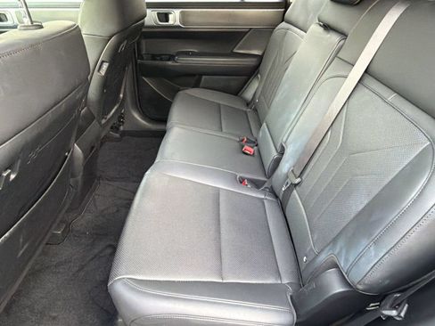 Used 2025 Hyundai Santa Fe SEL AWD/4WD image 26