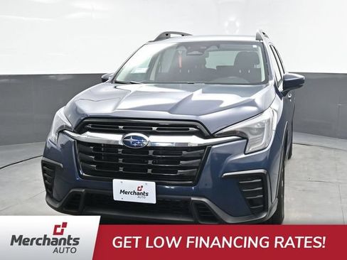 Used 2024 Subaru Ascent Premium AWD/4WD image 2