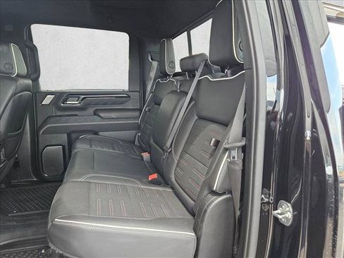 Used 2025 GMC Sierra 2500 AT4X AWD/4WD image 14