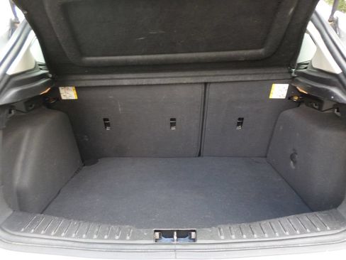 Used 2014 Ford Focus SE FWD image 13