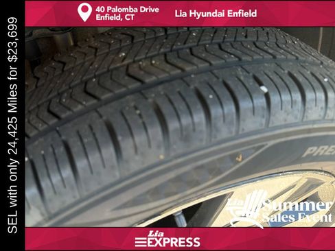 Used 2025 Hyundai Kona SEL AWD/4WD image 10