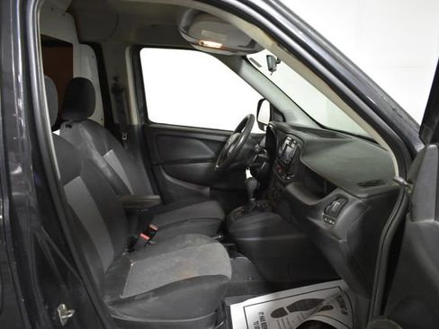 Used 2018 RAM ProMaster City Tradesman image 25