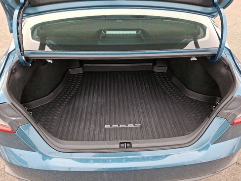 Certified 2025 Toyota Camry SE w/ Convenience Package image 30