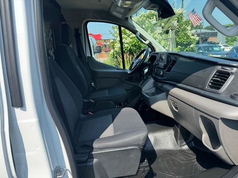 Used 2025 Ford Transit 250 Low Roof w/ Exterior Upgrade Package RWD image 17