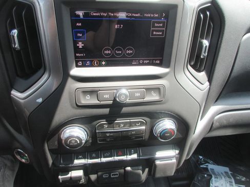 New 2026 GMC Sierra 1500 Pro w/ Pro Value Package AWD/4WD image 19