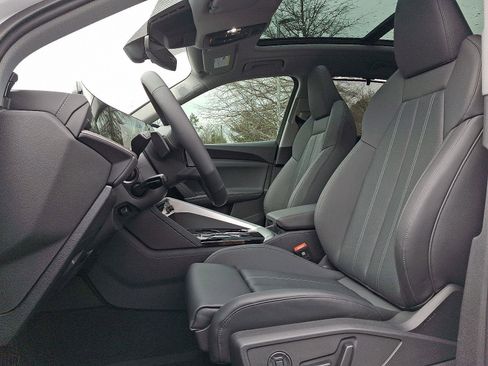 New 2025 Audi Q5 Premium Plus image 11