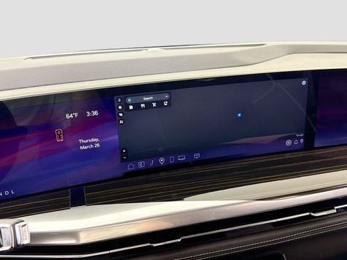 Used 2025 Cadillac Escalade ESV Premium Luxury AWD/4WD image 18