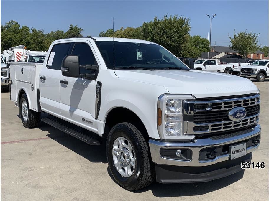 Used 2025 Ford F250 XLT w/ FX4 Off-Road Package AWD/4WD image 3