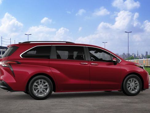 New 2026 Toyota Sienna XLE AWD/4WD image 11