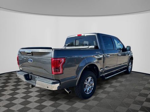 Used 2017 Ford F150 Lariat w/ Equipment Group 502A Luxury AWD/4WD image 5