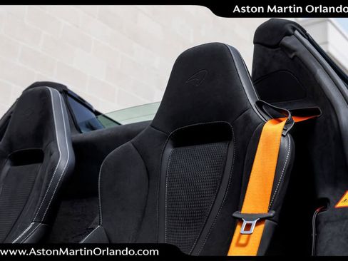 Used 2024 McLaren 750S Spider image 5