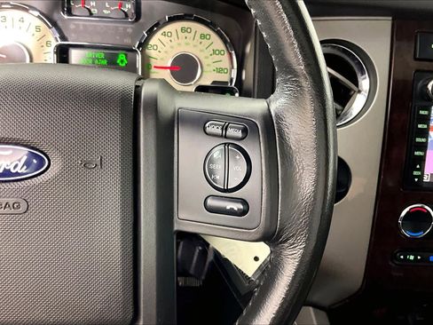 Used 2013 Ford Expedition King Ranch RWD image 24