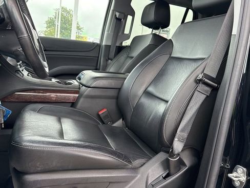 Used 2020 GMC Yukon SLT w/ Value Plus Edition image 11
