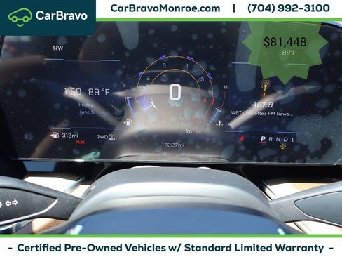Certified 2025 Chevrolet Suburban High Country AWD/4WD image 29