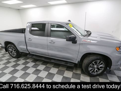 Used 2024 Chevrolet Silverado 1500 RST AWD/4WD image 5