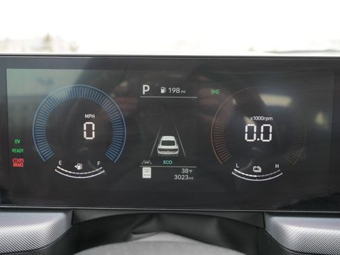 Certified 2025 Hyundai Sonata SEL image 29