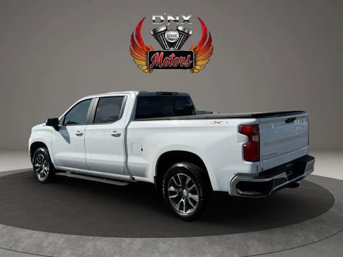 Used 2020 Chevrolet Silverado 1500 LT w/ All-Star Edition AWD/4WD image 3