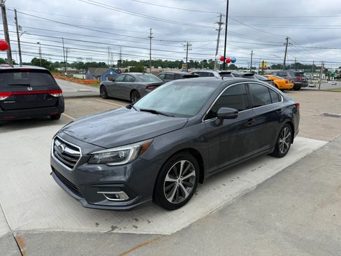 Used 2018 Subaru Legacy 2.5i Limited AWD/4WD image 5