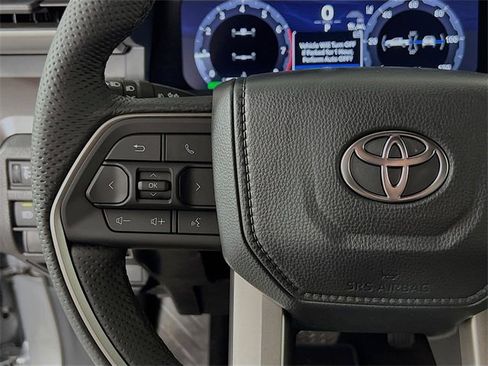 New 2025 Toyota Tacoma TRD Off-Road image 15
