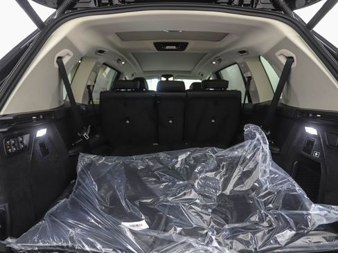 New 2026 BMW X7 xDrive40i image 29