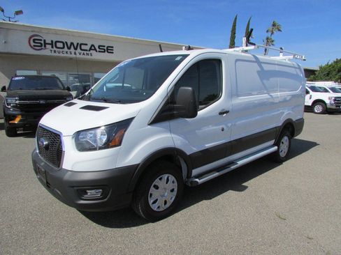 Used 2024 Ford Transit 250 Low Roof w/ Exterior Upgrade Package RWD image 4