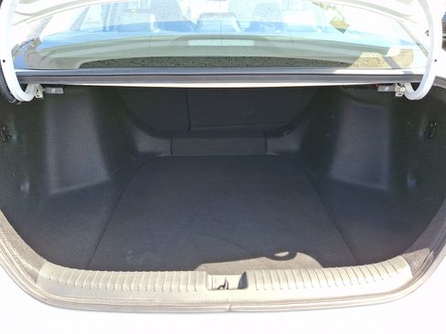 Used 2024 Honda Accord EX-L image 29