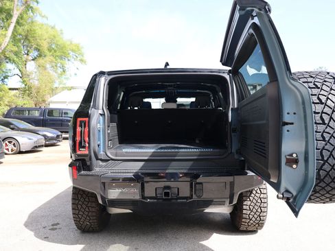 Used 2024 GMC Hummer EV 3X w/ Omega Edition image 37