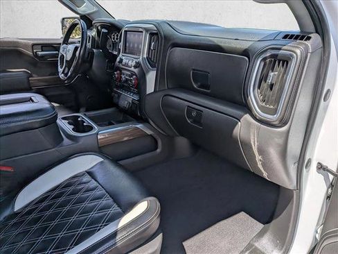 Used 2020 Chevrolet Silverado 1500 RST AWD/4WD image 27
