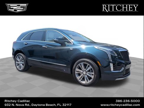 Certified 2024 Cadillac XT5 Premium Luxury w/ Technology Package FWD image 1