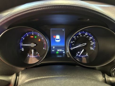 Certified 2022 Toyota C-HR XLE FWD image 19