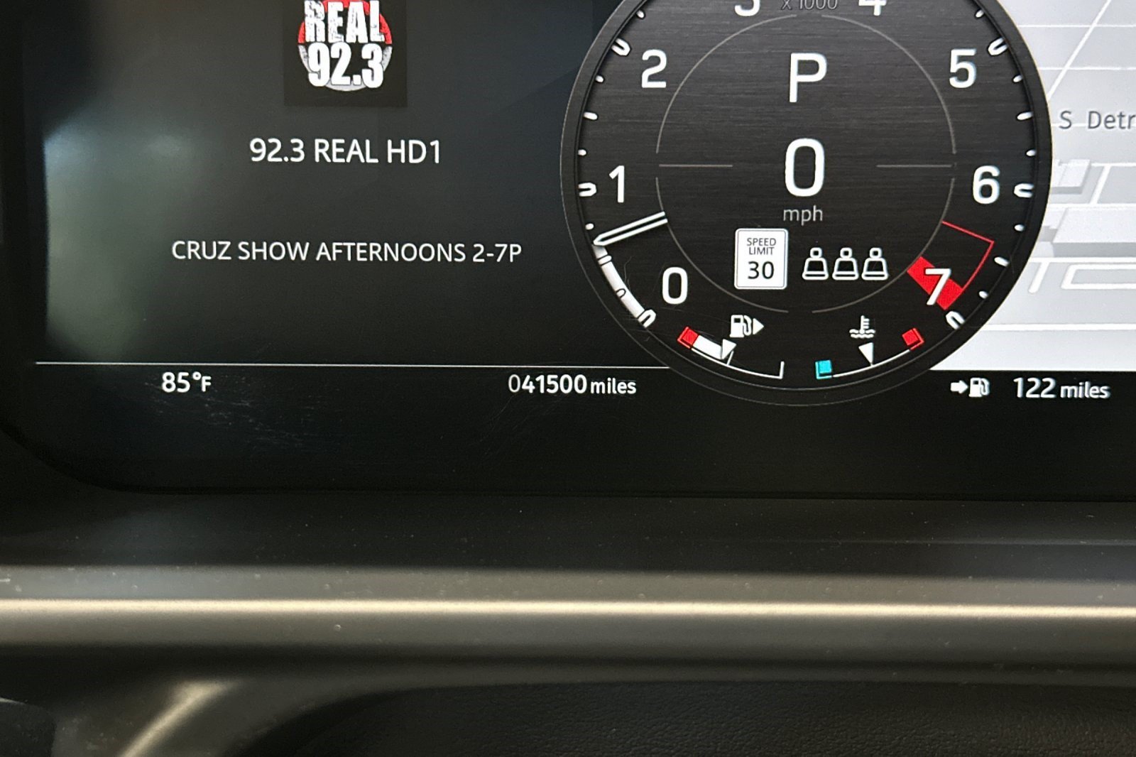 Used 2023 Land Rover Defender 90 X-Dynamic SE AWD/4WD image 23