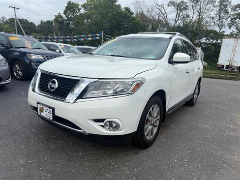Used 2014 Nissan Pathfinder SL w/ Cargo Package image 5
