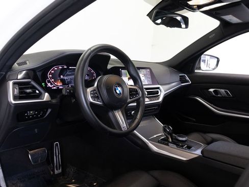 Used 2020 BMW M340i w/ Parking Assistance Package image 16