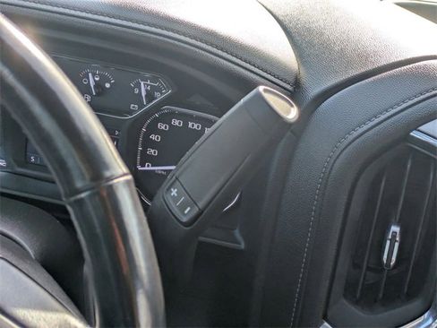Used 2022 GMC Sierra 1500 SLT w/ SLT Premium Plus Package image 25