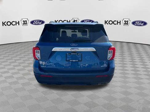 Used 2023 Ford Explorer XLT AWD/4WD image 4
