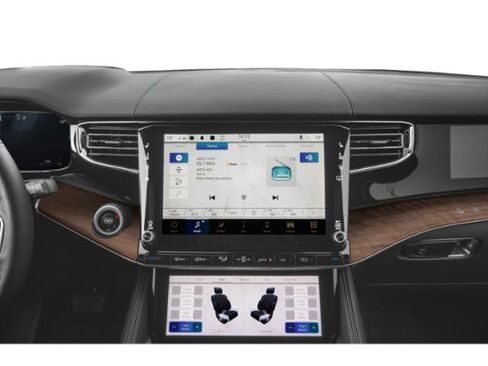 Used 2025 Jeep Grand Wagoneer Series III w/ Rear Seat Video Group 1 AWD/4WD image 12