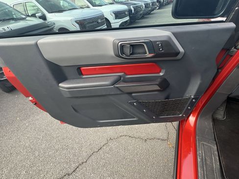 New 2024 Ford Bronco Black Diamond image 15