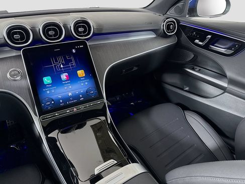 New 2026 Mercedes-Benz C 300 4MATIC Sedan image 24