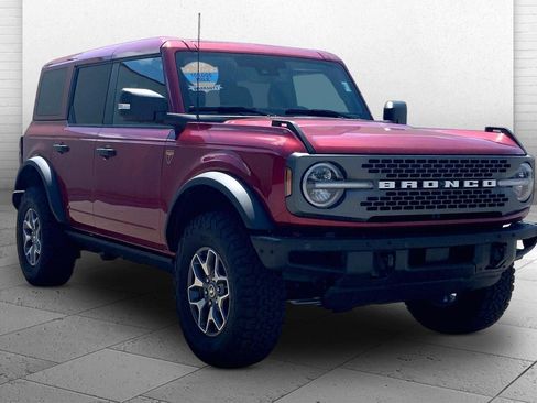 Used 2025 Ford Bronco Badlands AWD/4WD image 1
