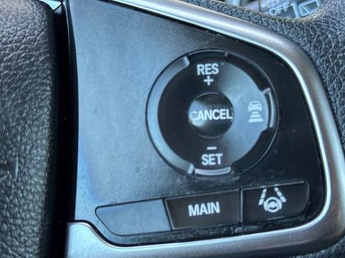 Used 2018 Honda CR-V EX image 38