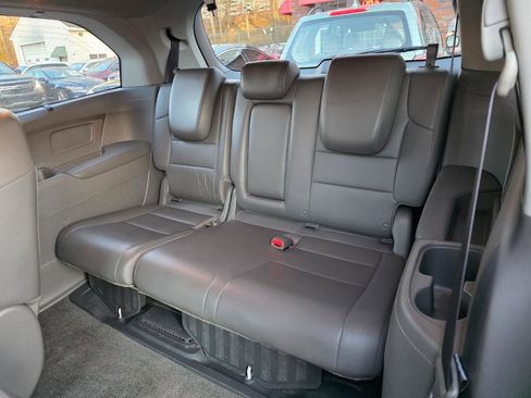 Used 2013 Honda Odyssey Touring image 12