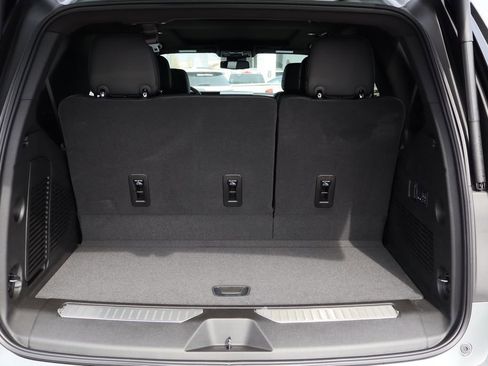 New 2026 GMC Yukon Denali w/ Sun & Power Step Package image 21