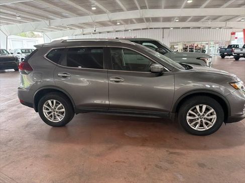 Used 2019 Nissan Rogue S w/ Special Edition Package image 17